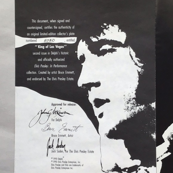 𝅺Elvis King of Las Vegas Plate - Picture 4 of 5
